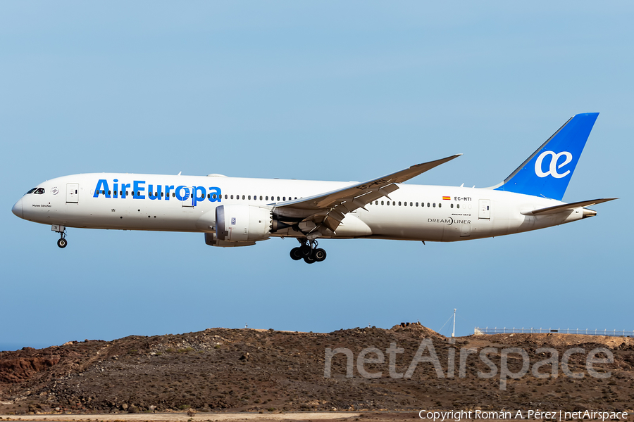 Air Europa Boeing 787-9 Dreamliner (EC-MTI) | Photo 352293
