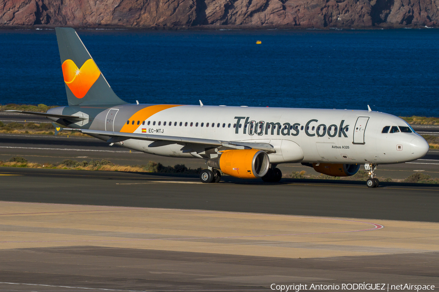 Thomas Cook Airlines Balearics Airbus A320-214 (EC-MTJ) | Photo 310285
