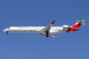 Iberia Regional (Air Nostrum) Bombardier CRJ-1000 (EC-MTO) at  Barcelona - El Prat, Spain