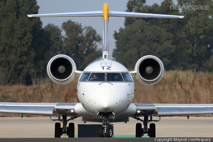 Iberia Regional (Air Nostrum) Bombardier CRJ-1000 (EC-MTZ) | Photo 392074