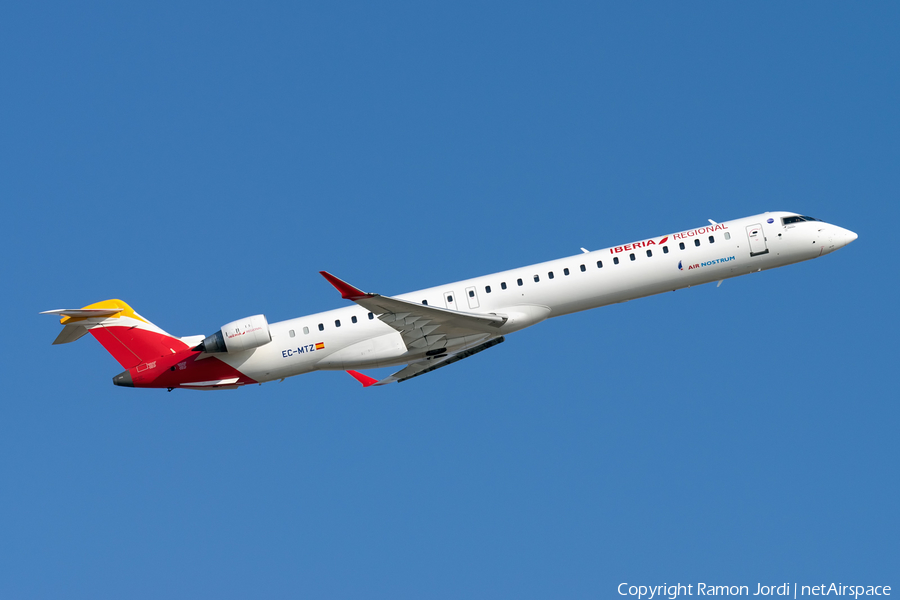 Iberia Regional (Air Nostrum) Bombardier CRJ-1000 (EC-MTZ) | Photo 468601