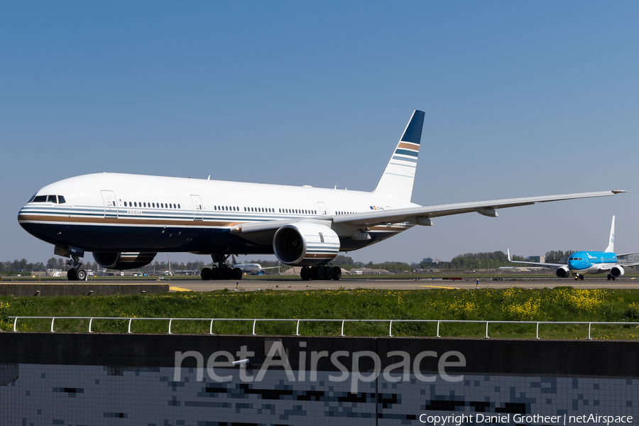 Privilege Style Boeing 777-212(ER) (EC-MUA) | Photo 331463