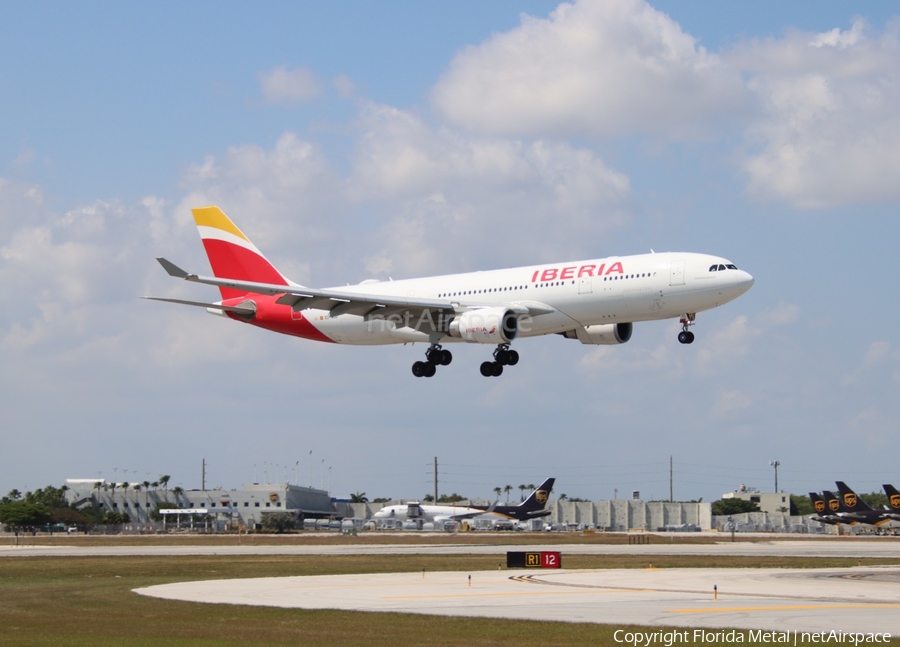 Iberia Airbus A330-202 (EC-MUD) | Photo 620994