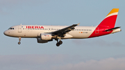 Iberia Airbus A320-214 (EC-MUF) at  Brussels - International, Belgium