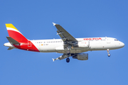 Iberia Airbus A320-214 (EC-MUF) at  Madrid - Barajas, Spain