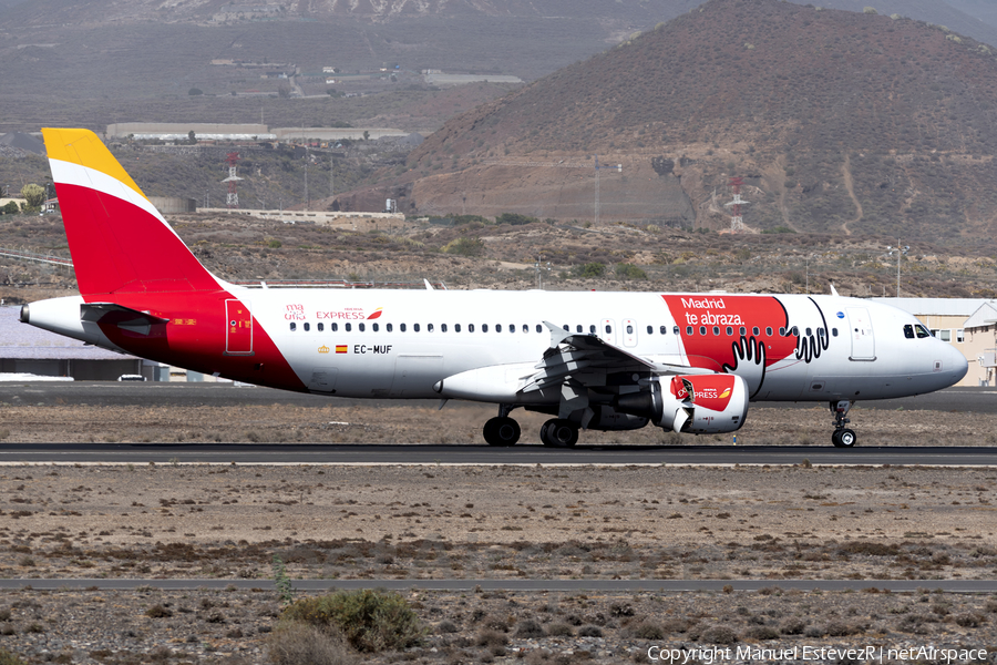 Iberia Express Airbus A320-214 (EC-MUF) | Photo 372536