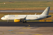 Vueling Airbus A320-232 (EC-MVD) at  Dusseldorf - International, Germany