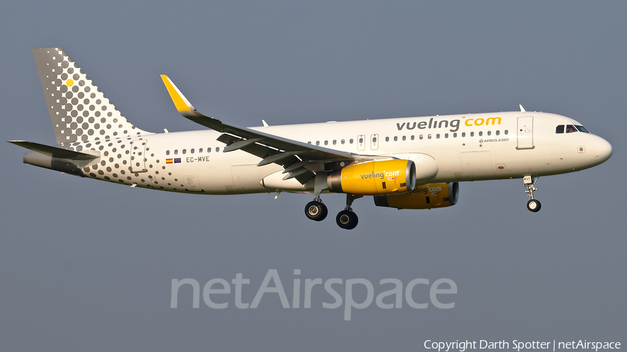Vueling Airbus A320-232 (EC-MVE) | Photo 361806