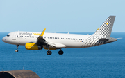 Vueling Airbus A320-232 (EC-MVE) at  Gran Canaria, Spain