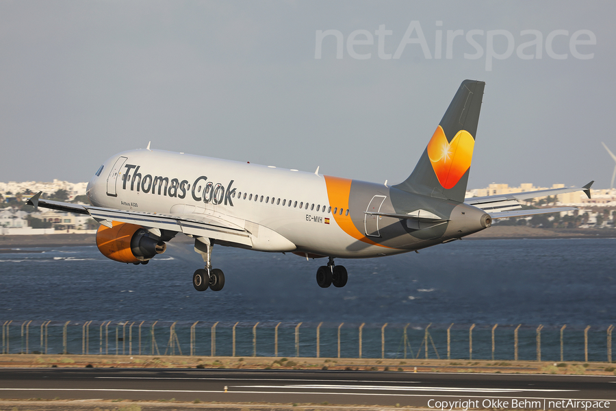 Thomas Cook Airlines Balearics Airbus A320-214 (EC-MVH) | Photo 364100