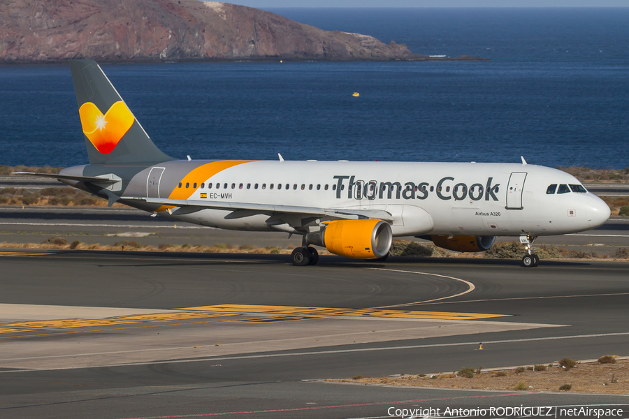 Thomas Cook Airlines Balearics Airbus A320-214 (EC-MVH) | Photo 350354