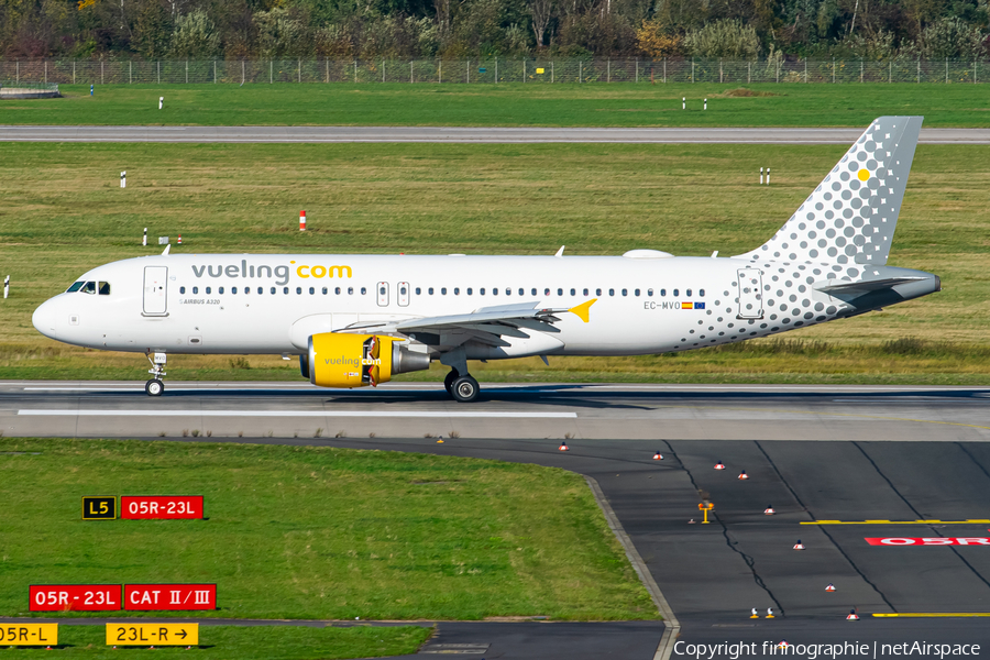 Vueling Airbus A320-214 (EC-MVO) | Photo 477331