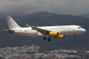 Vueling Airbus A320-214 (EC-MVO) at  Gran Canaria, Spain