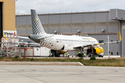 Vueling Airbus A320-232 (EC-MXG) at  Luqa - Malta International, Malta