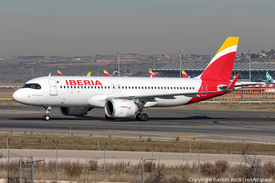Iberia Airbus A320-251N (EC-MXU) | Photo 293297