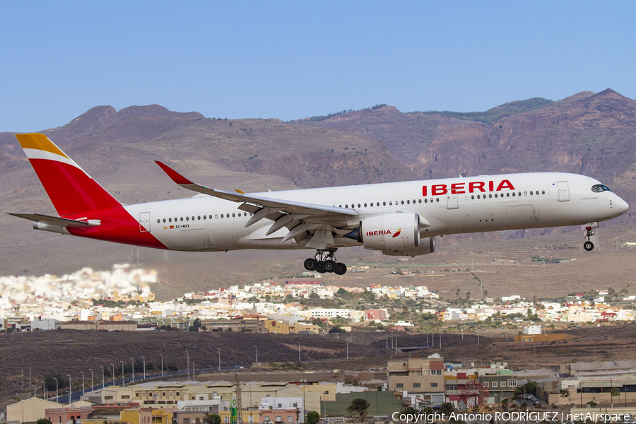 Iberia Airbus A350-941 (EC-MXV) | Photo 400252