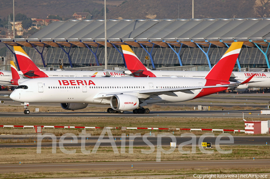 Iberia Airbus A350-941 (EC-MXV) | Photo 283740