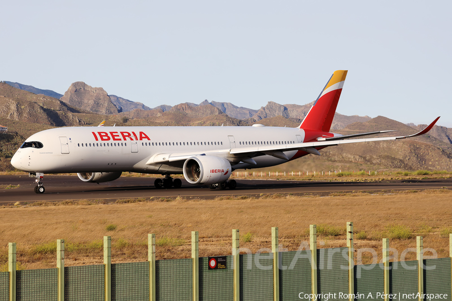 Iberia Airbus A350-941 (EC-MXV) | Photo 399757