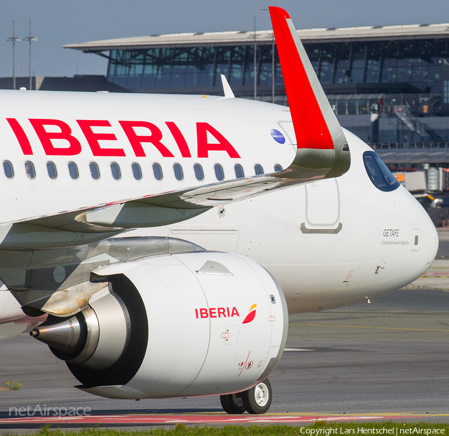 Iberia Airbus A320-251N (EC-MXY) | Photo 348632