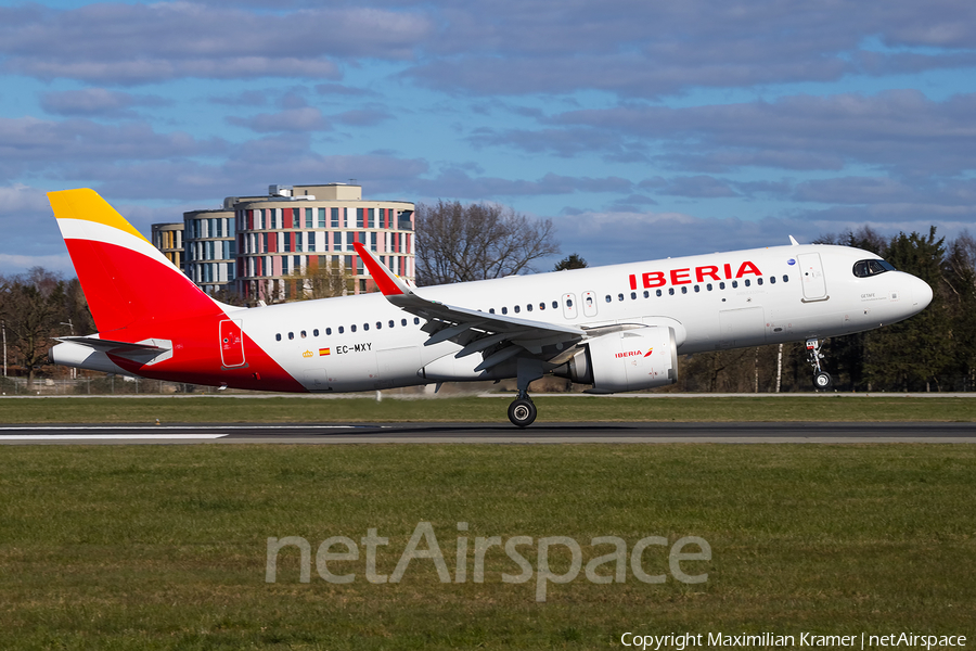 Iberia Airbus A320-251N (EC-MXY) | Photo 385852