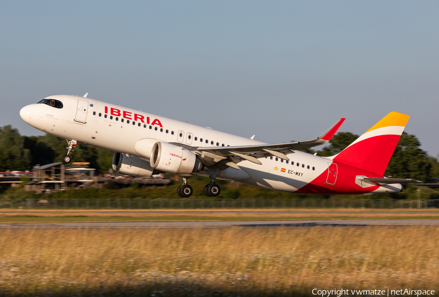 Iberia Airbus A320-251N (EC-MXY) | Photo 455210