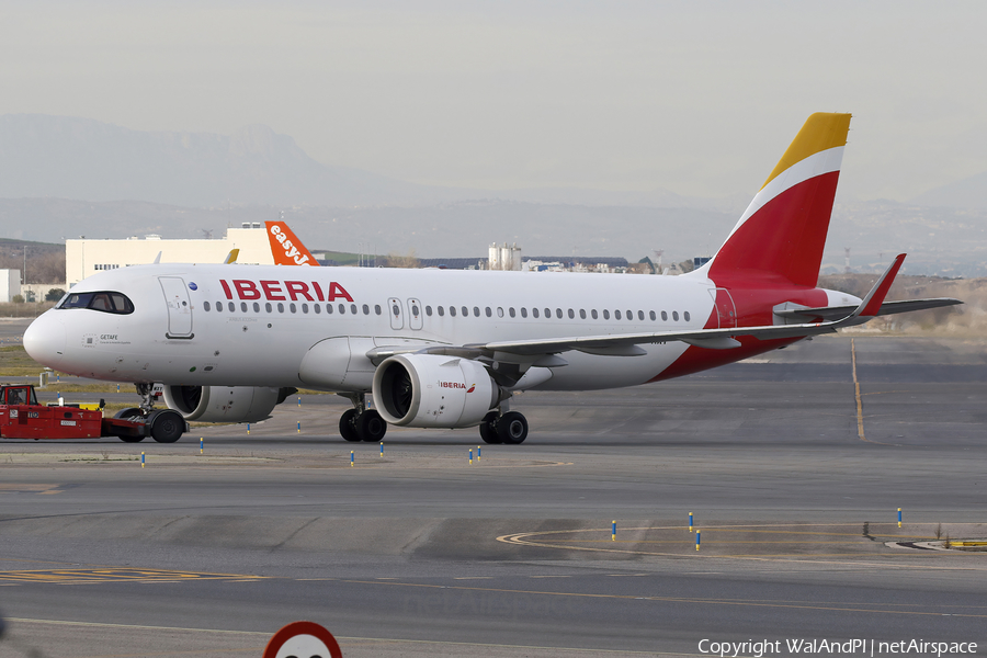 Iberia Airbus A320-251N (EC-MXY) | Photo 674034