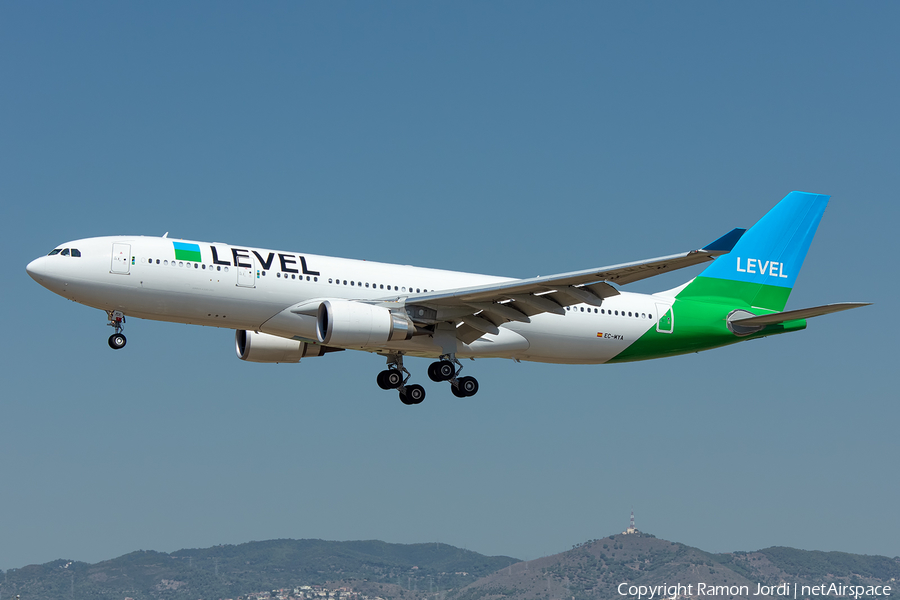 Level Airbus A330-202 (EC-MYA) | Photo 260634
