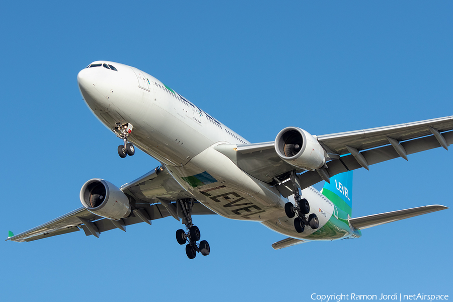 Level Airbus A330-202 (EC-MYA) | Photo 364549