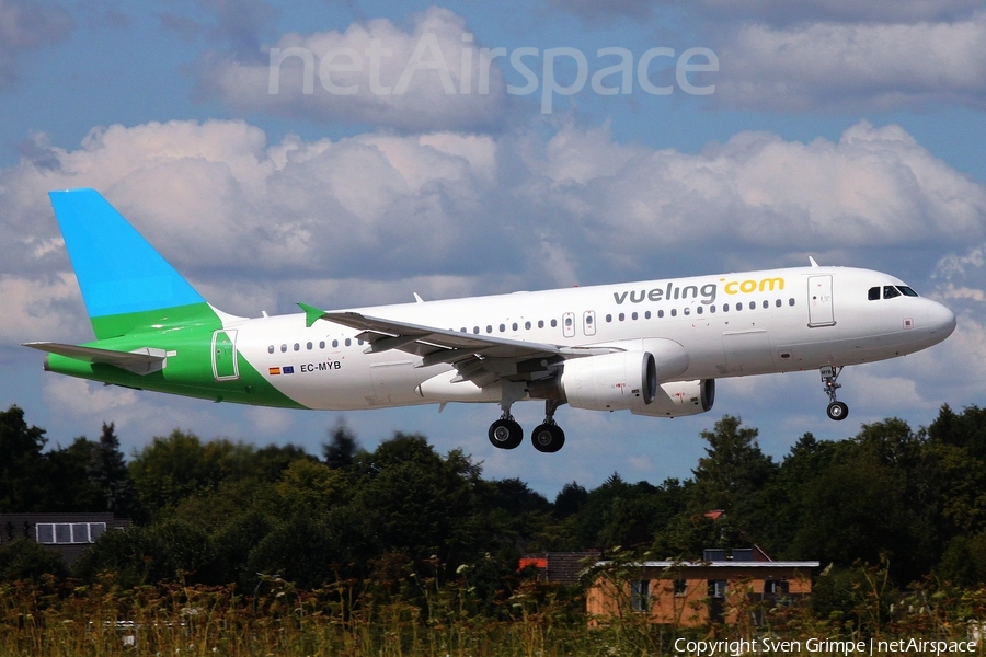 Vueling Airbus A320-214 (EC-MYB) | Photo 469602