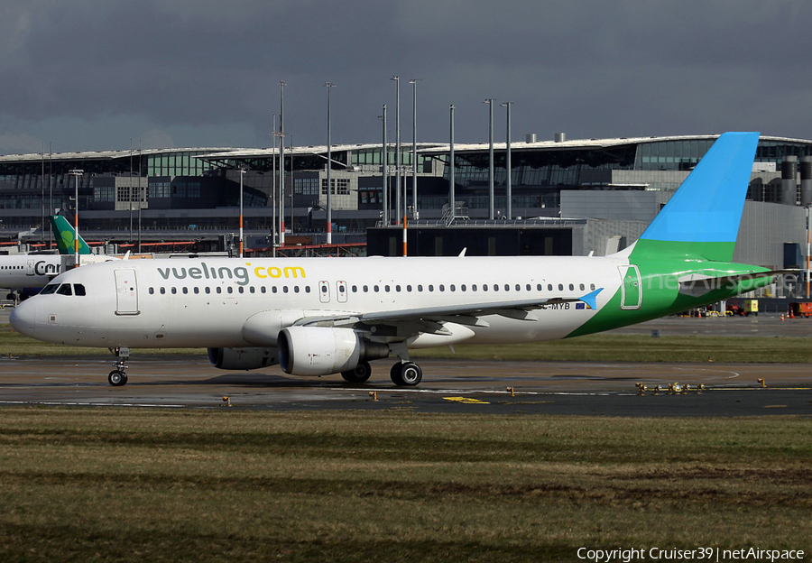 Vueling Airbus A320-214 (EC-MYB) | Photo 516216