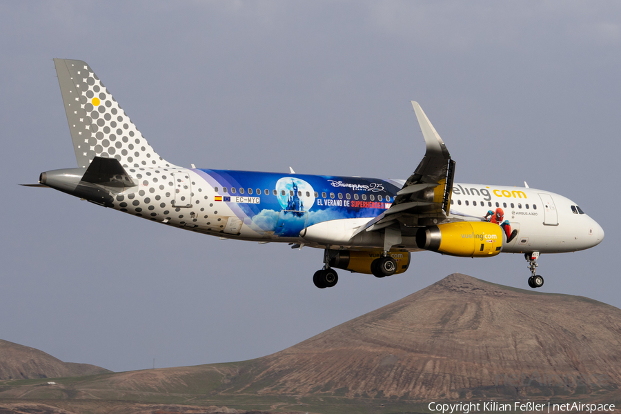 Vueling Airbus A320-232 (EC-MYC) | Photo 534409