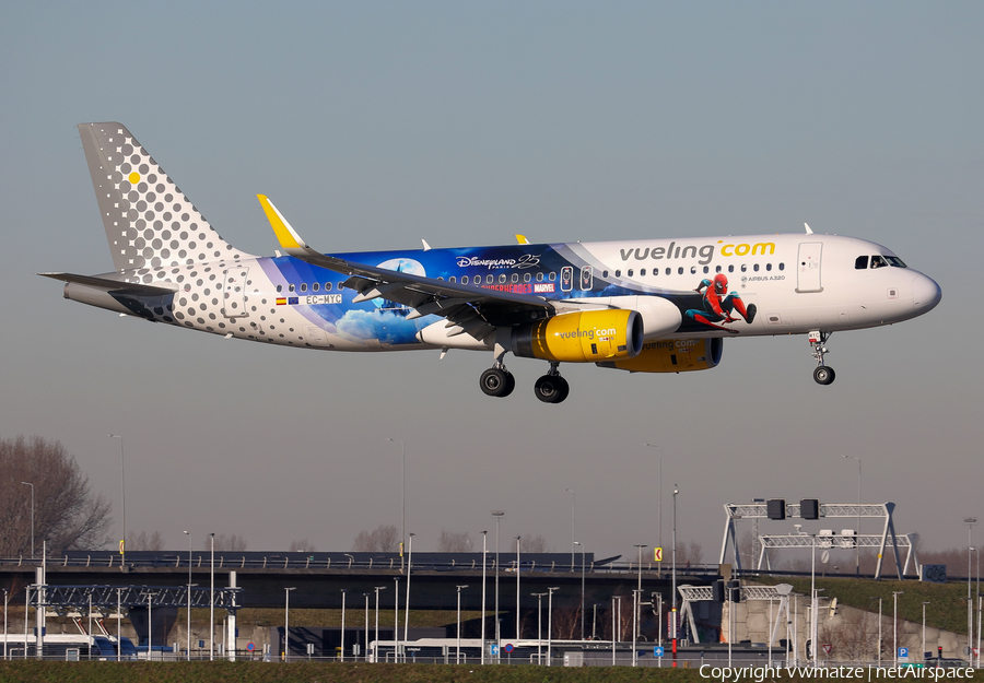 Vueling Airbus A320-232 (EC-MYC) | Photo 429158