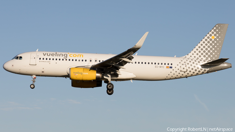 Vueling Airbus A320-232 (EC-MYC) | Photo 600257