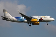 Vueling Airbus A320-232 (EC-MYC) at  Hamburg - Fuhlsbuettel (Helmut Schmidt), Germany