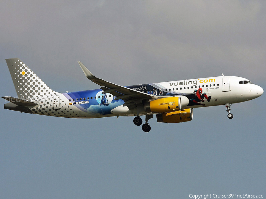 Vueling Airbus A320-232 (EC-MYC) | Photo 415469