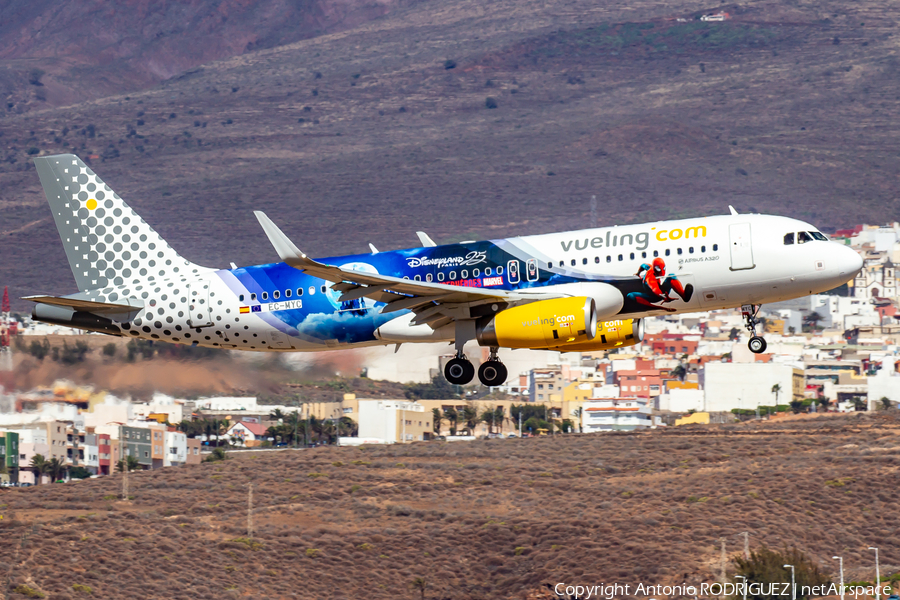Vueling Airbus A320-232 (EC-MYC) | Photo 509069