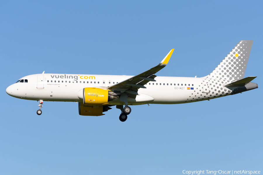 Vueling Airbus A320-271N (EC-MZT) | Photo 511204