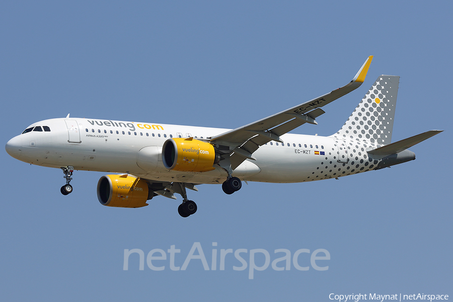 Vueling Airbus A320-271N (EC-MZT) | Photo 409507