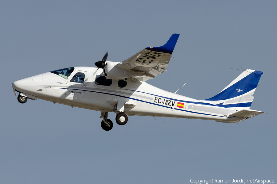 Aeroclub Barcelona-Sabadell Tecnam P2006T (EC-MZV) | Photo 360695