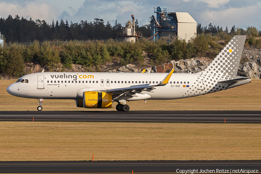 Vueling Airbus A320-271N (EC-NAF) | Photo 352979