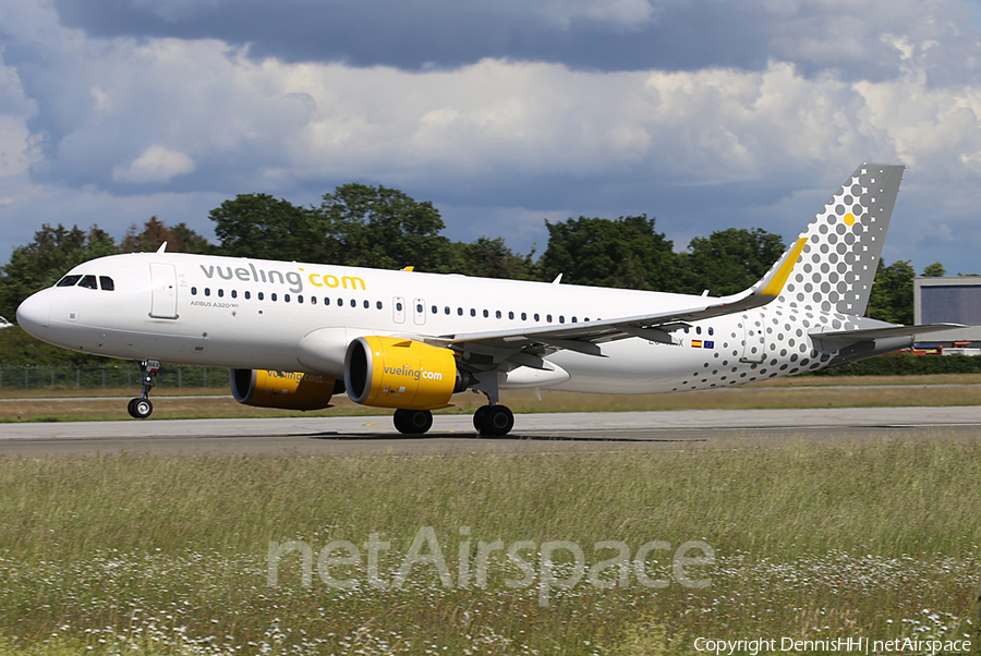 Vueling Airbus A320-271N (EC-NAX) | Photo 512382