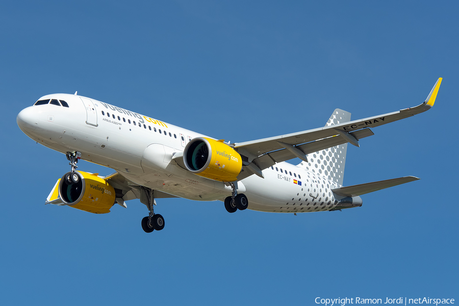 Vueling Airbus A320-271N (EC-NAY) | Photo 305133