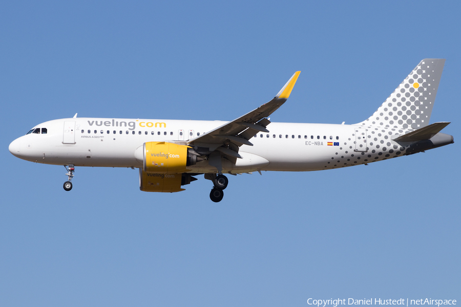 Vueling Airbus A320-271N (EC-NBA) | Photo 527734