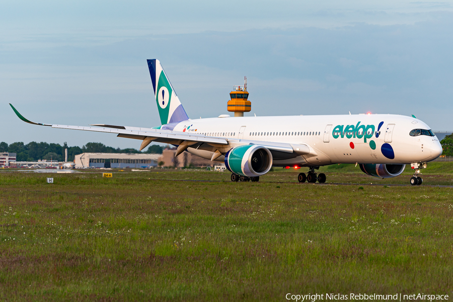 Evelop Airlines Airbus A350-941 (EC-NBO) | Photo 386966