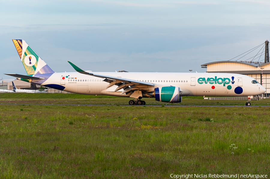 Evelop Airlines Airbus A350-941 (EC-NBO) | Photo 386973