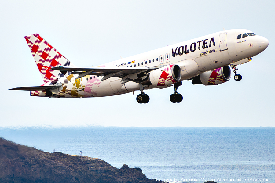 Volotea Airbus A319-111 (EC-NCB) | Photo 622964