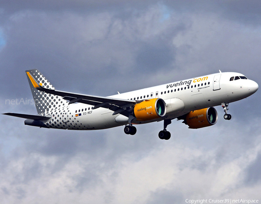 Vueling Airbus A320-271N (EC-NCF) | Photo 388034