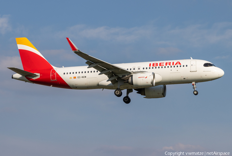 Iberia Airbus A320-251N (EC-NCM) | Photo 454728