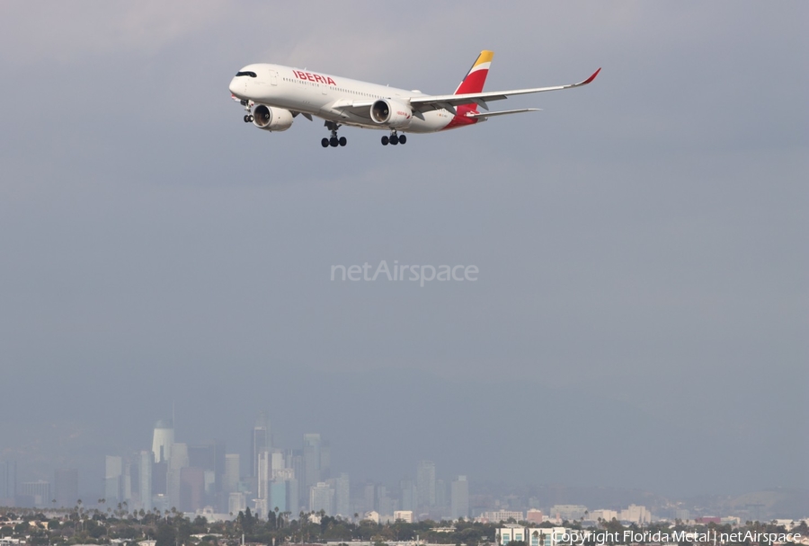 Iberia Airbus A350-941 (EC-NCX) | Photo 607177