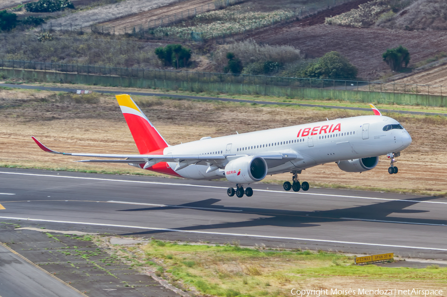 Iberia Airbus A350-941 (EC-NCX) | Photo 395110